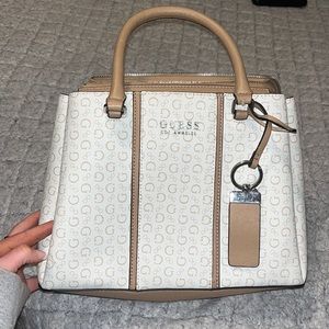 Guess purse!!!